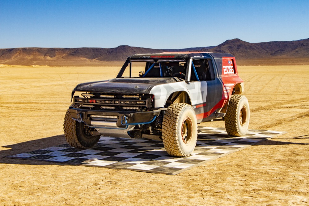 ford bronco logo