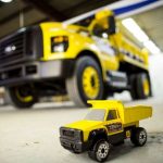 FORD F-750 TONKA DUMP TRUCK